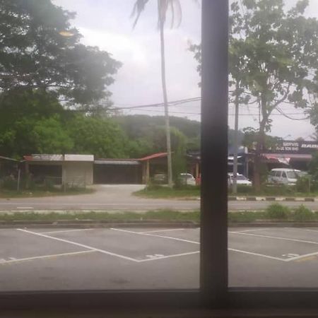R Hotel Langkawi Kuah Exterior foto