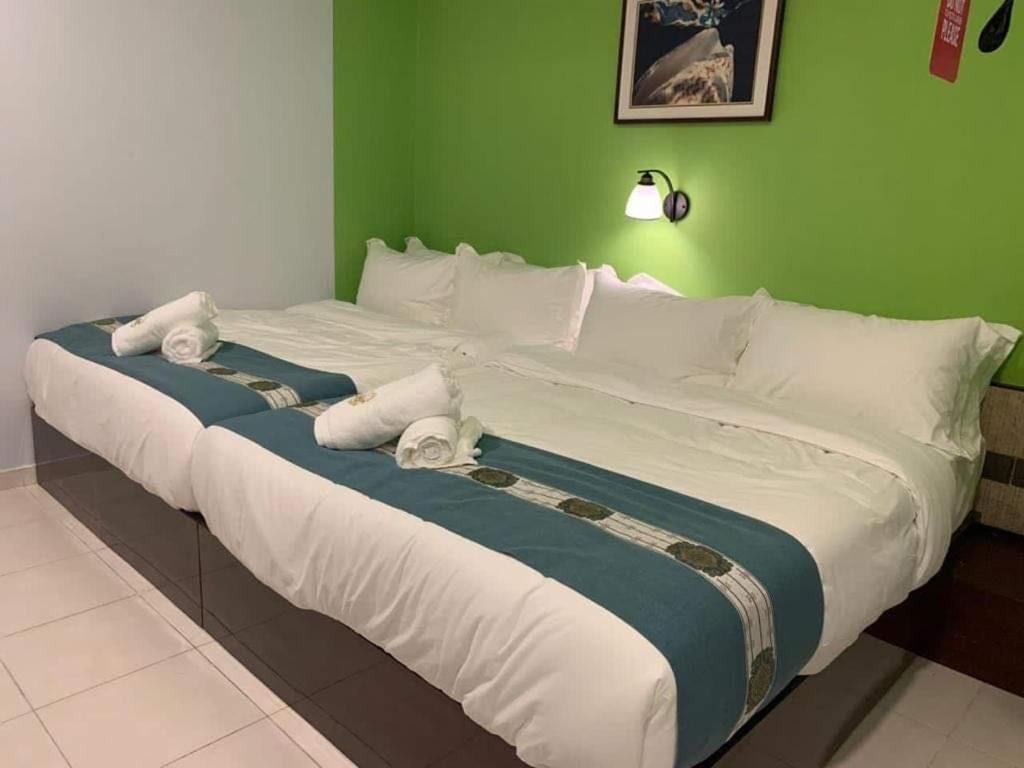 R Hotel Langkawi Kuah Exterior foto